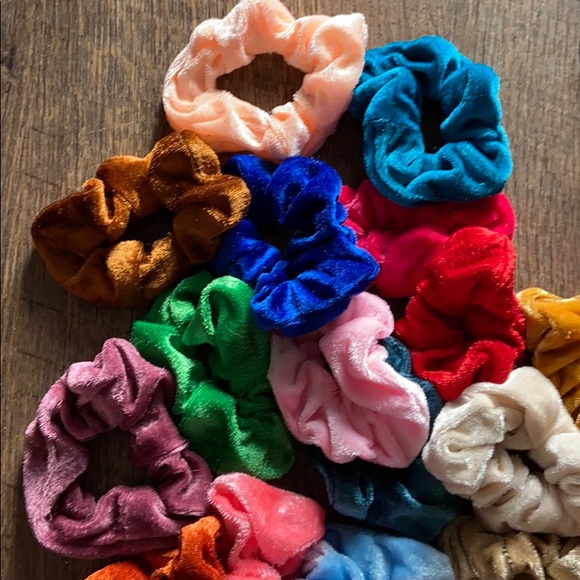 (CLOSET CLOSING FINAL SALE) Lot of New Rainbow Velvet Scrunchies - Picture 5 of 6